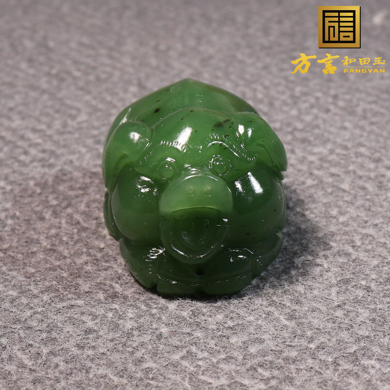 方言和田玉俄罗斯碧玉生肖猪