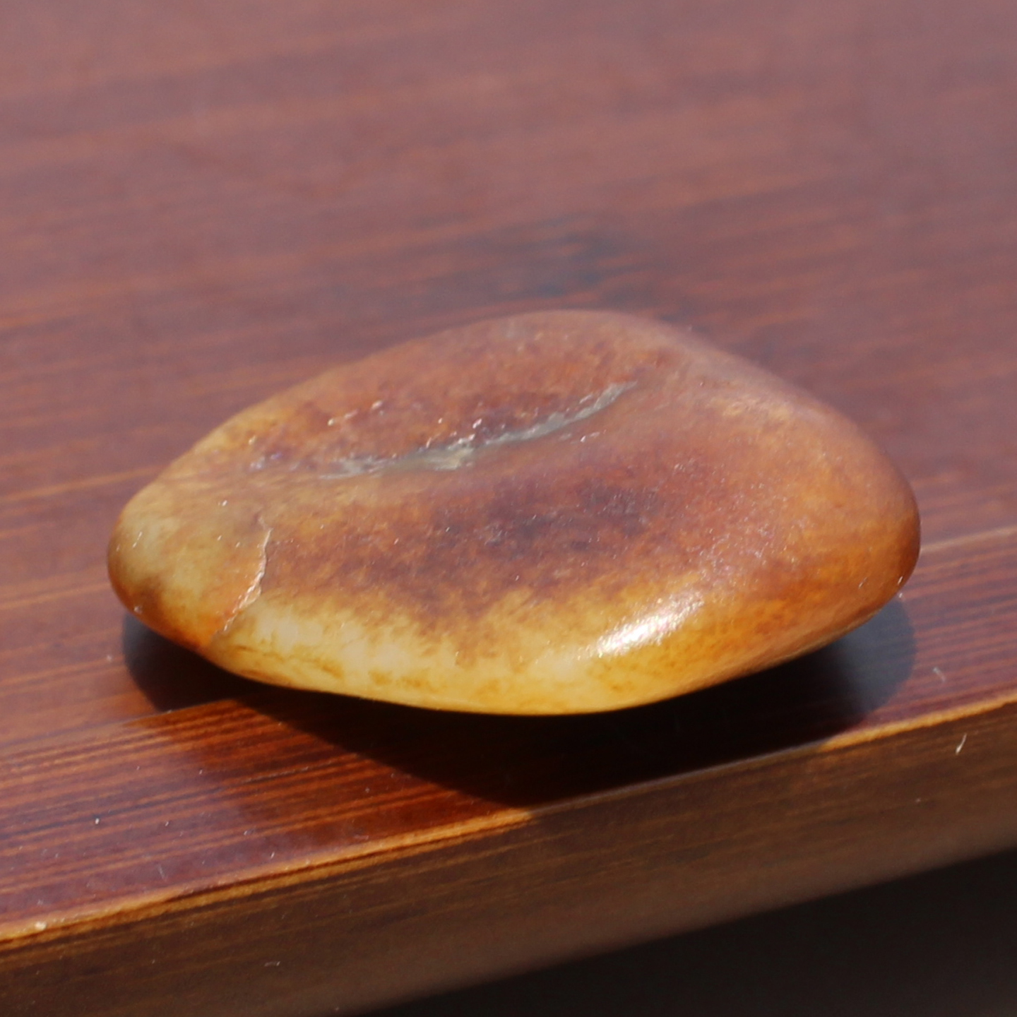 黄沁皮白玉籽料原石玩料吊坠挂件