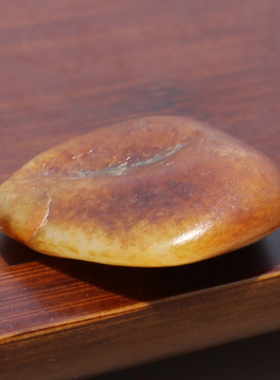 黄沁皮白玉籽料原石玩料吊坠挂件