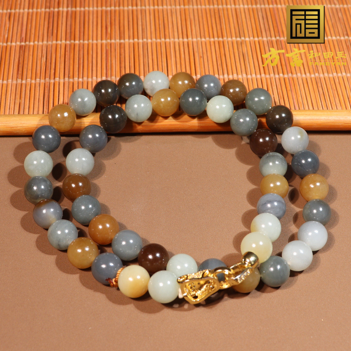 方言和田玉大漠古风楼兰三色且末糖青花三彩卡10mm圆珠项链手串O2