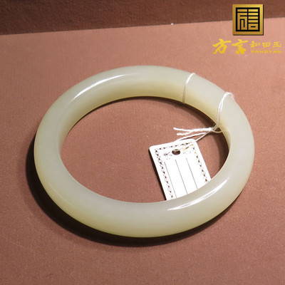 美美哒青海老坑料晴水底女神镯