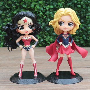 Qposket神奇女侠女超人 Supergirl DC手办公仔人偶蛋糕摆件模型