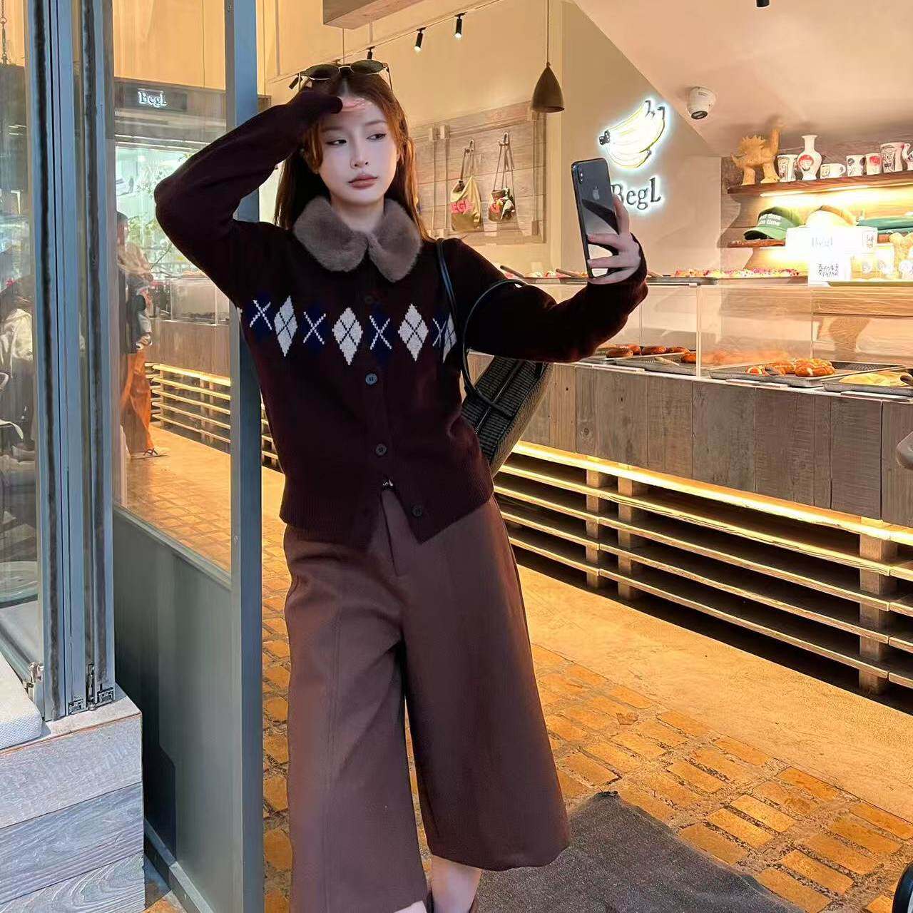 菱形块毛领针织开衫外套女2025年冬季新款短上衣名媛气质时尚热销