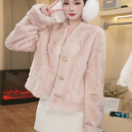少女粉时尚百搭小香风毛毛外套女短款气质毛绒大衣女士秋冬极简风