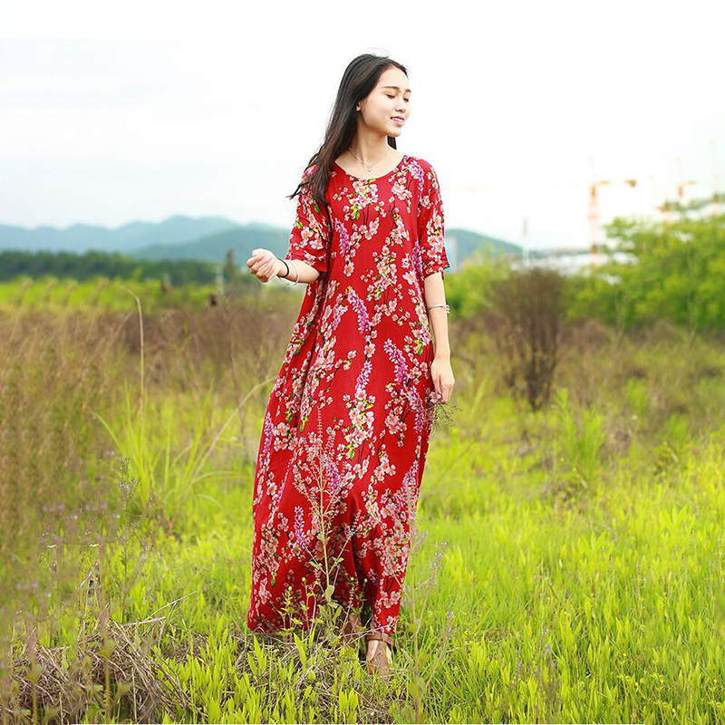 乱在江南夏季碎花长款短袖连衣裙复古棉印花圆领宽松大码女装长裙