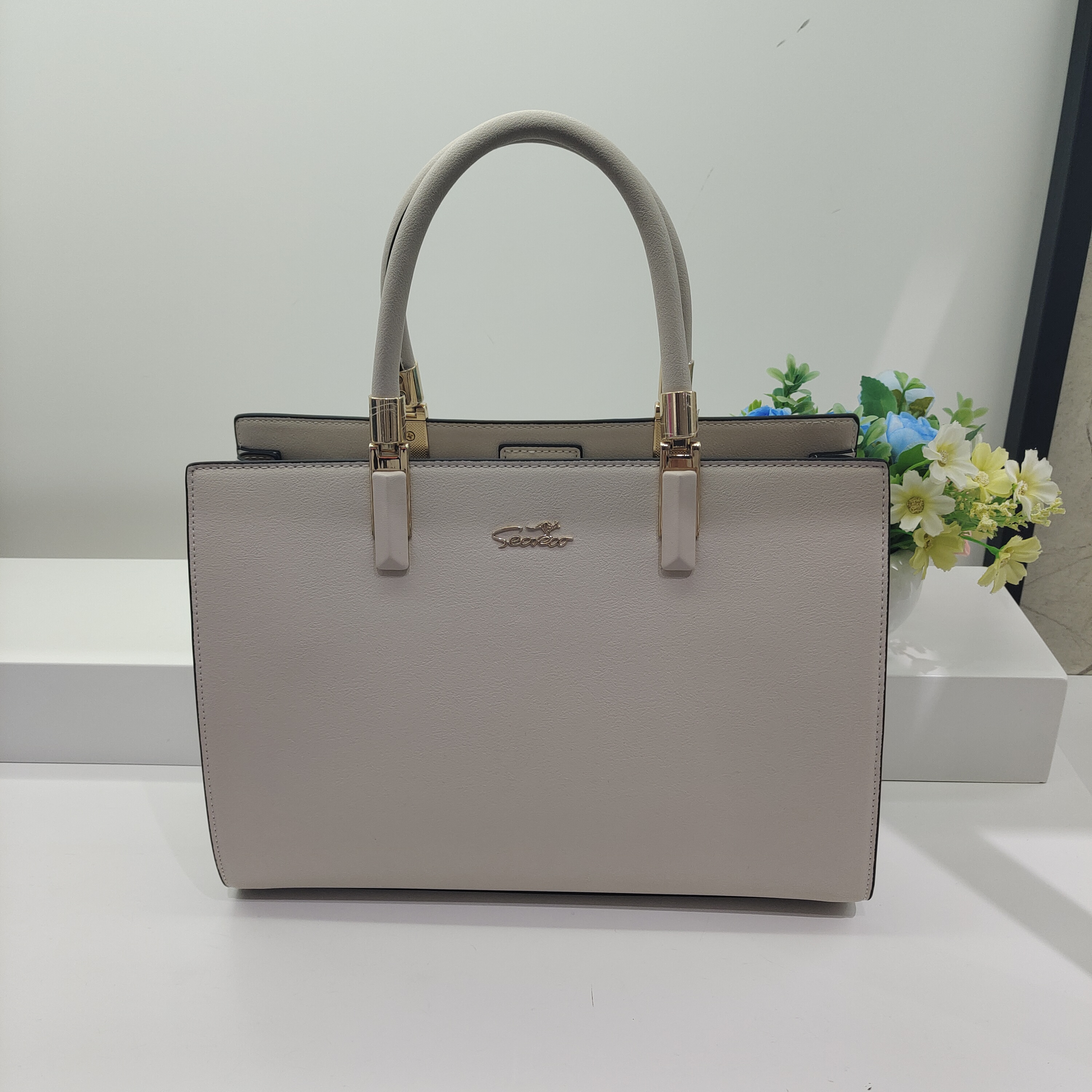 SEOSEOO袋鼠女包正品2025新款气质通勤简单时尚手提包单肩包王