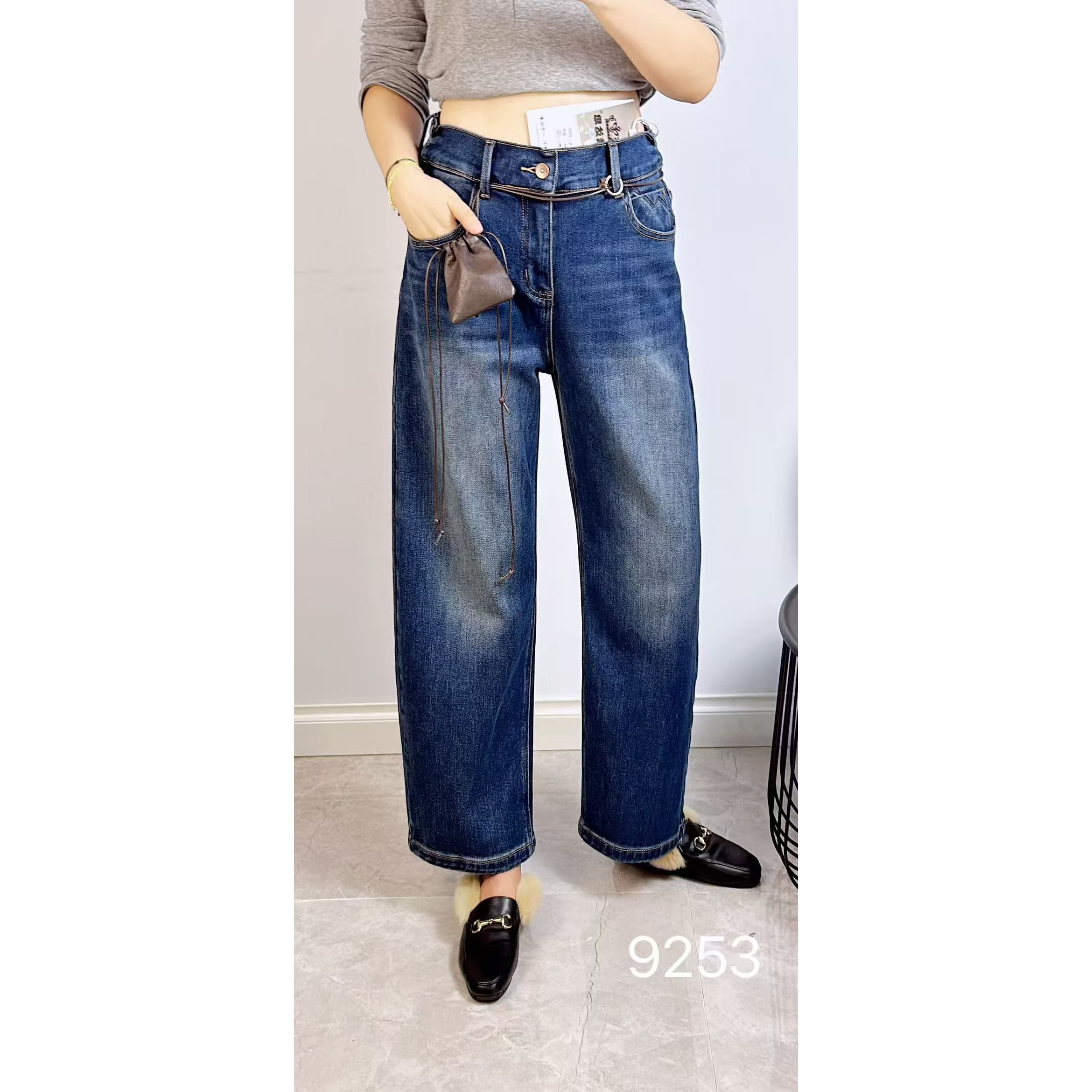 9253诰达思2025冬季新款大码女装显瘦加薄绒牛仔裤子直筒裤百搭