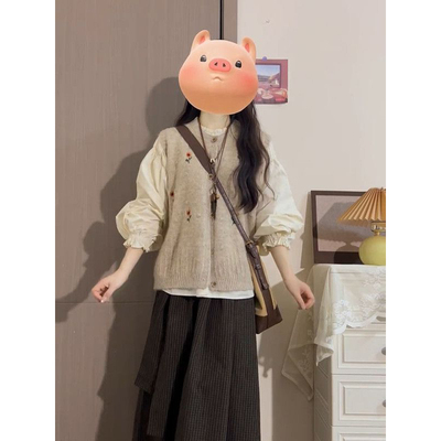 少女感针织马甲开衫+长袖衬衫