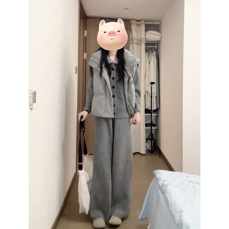 法式复古学院风穿搭一整套灰色长裤+针织开衫马甲+棉服立领马甲潮