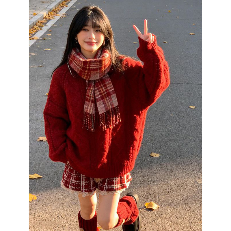 少女感甜美冬季圣诞红色宽松麻花毛衣针织上衣+巨好看短裙两件套,女装/女士精品,时尚套装,淘宝优惠券,粉丝福利购,淘宝优惠卷