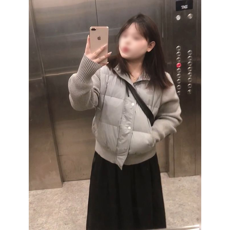 灰色针织拼接立领新款短款外套