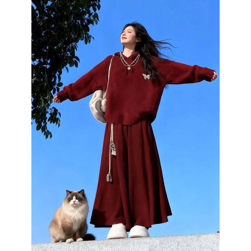 2026新年气质温柔穿搭蝴蝶红色连帽针织毛衣+高腰半身裙两件套装,女装/女士精品,时尚套装,淘宝优惠券,粉丝福利购,淘宝优惠卷