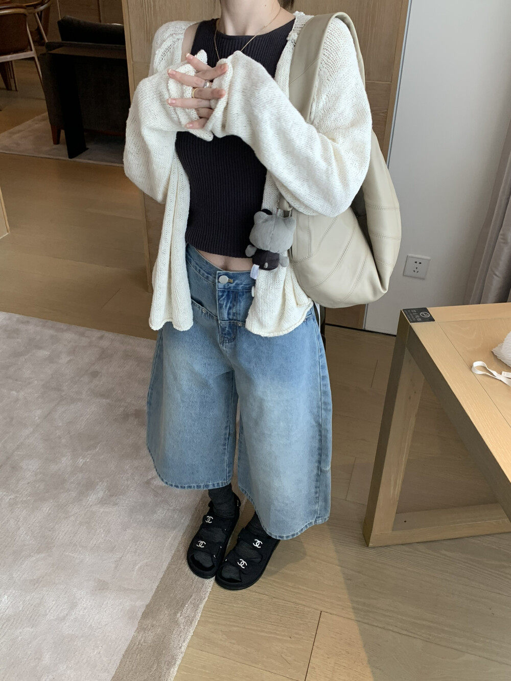 Focuse джинсы укороченные широкие корейский стиль свободные с промывкой голубые 26 весенняя новинка