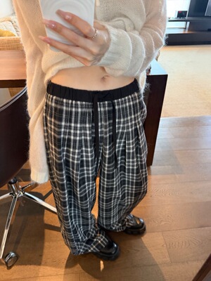oker章壳儿正品～格纹休闲裤女宽松阔腿裤直筒长裤26秋季A1062
