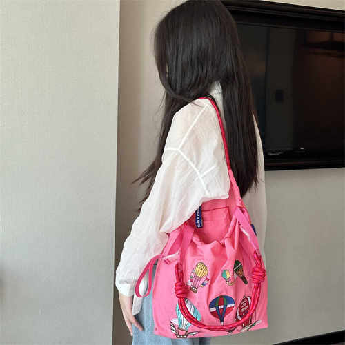 大容量刺绣包包单肩ballchain