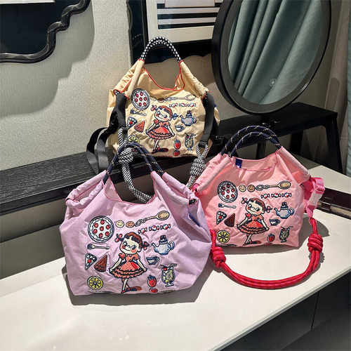 ballchain小号刺绣下午茶小女孩