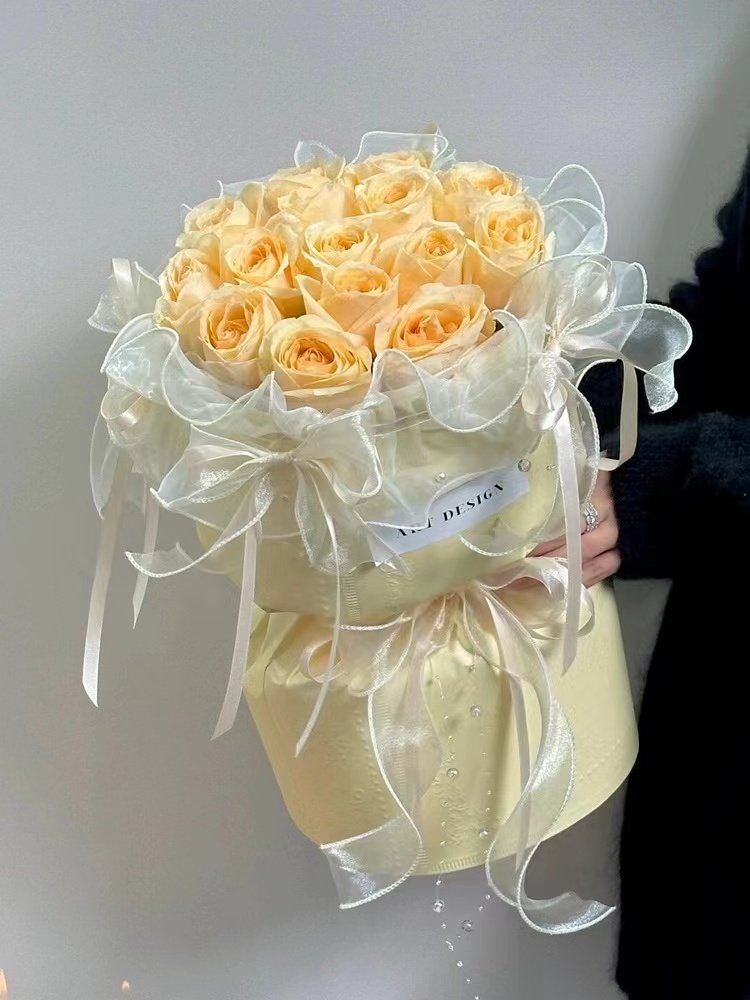 新款花艺飞边纱欧根纱花束装饰花边纱鲜花包装白色围边弹力纱网