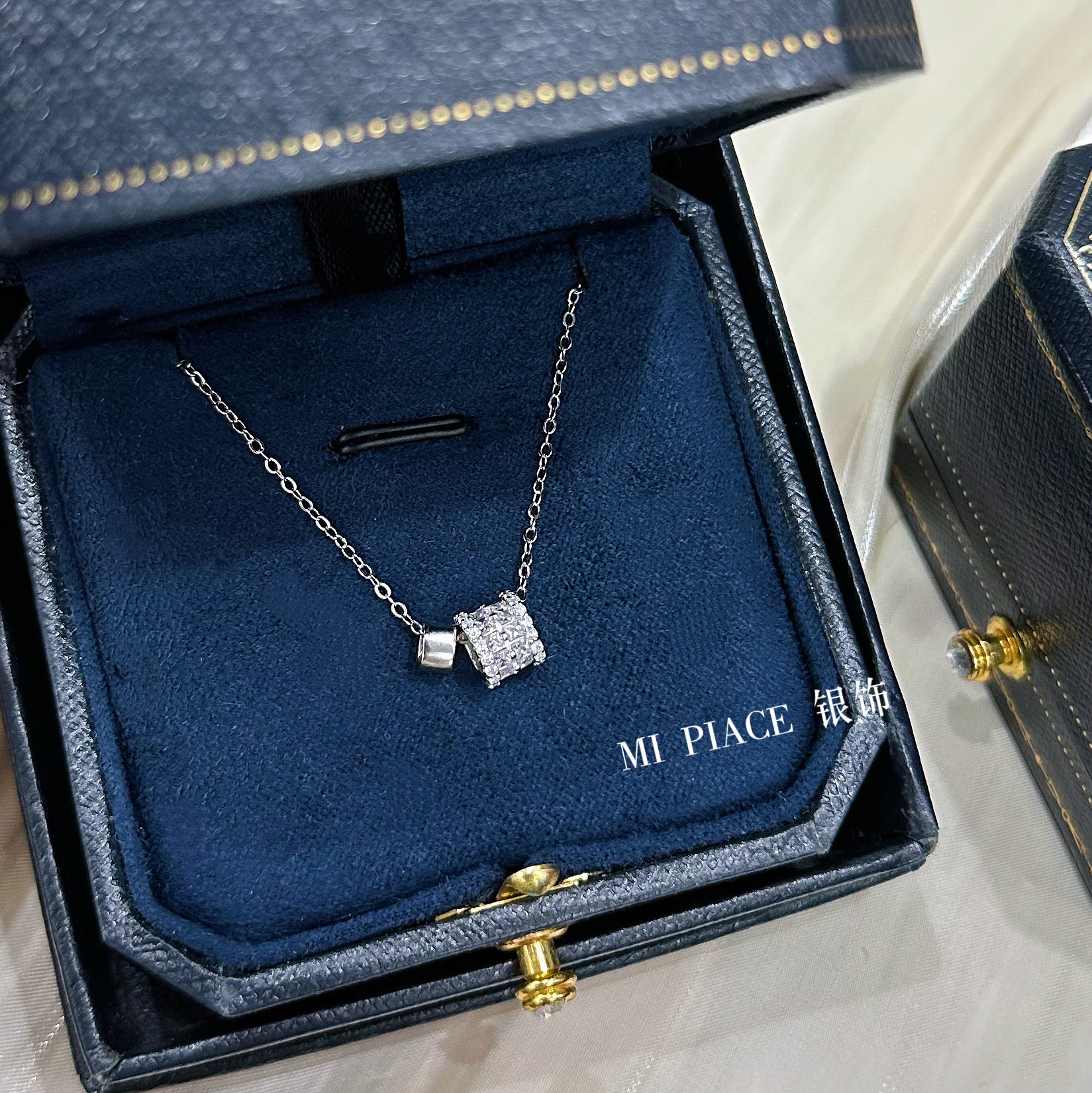 转运珠小蛮腰s 999纯银项链女轻奢小众设计感项链送闺蜜生日礼物