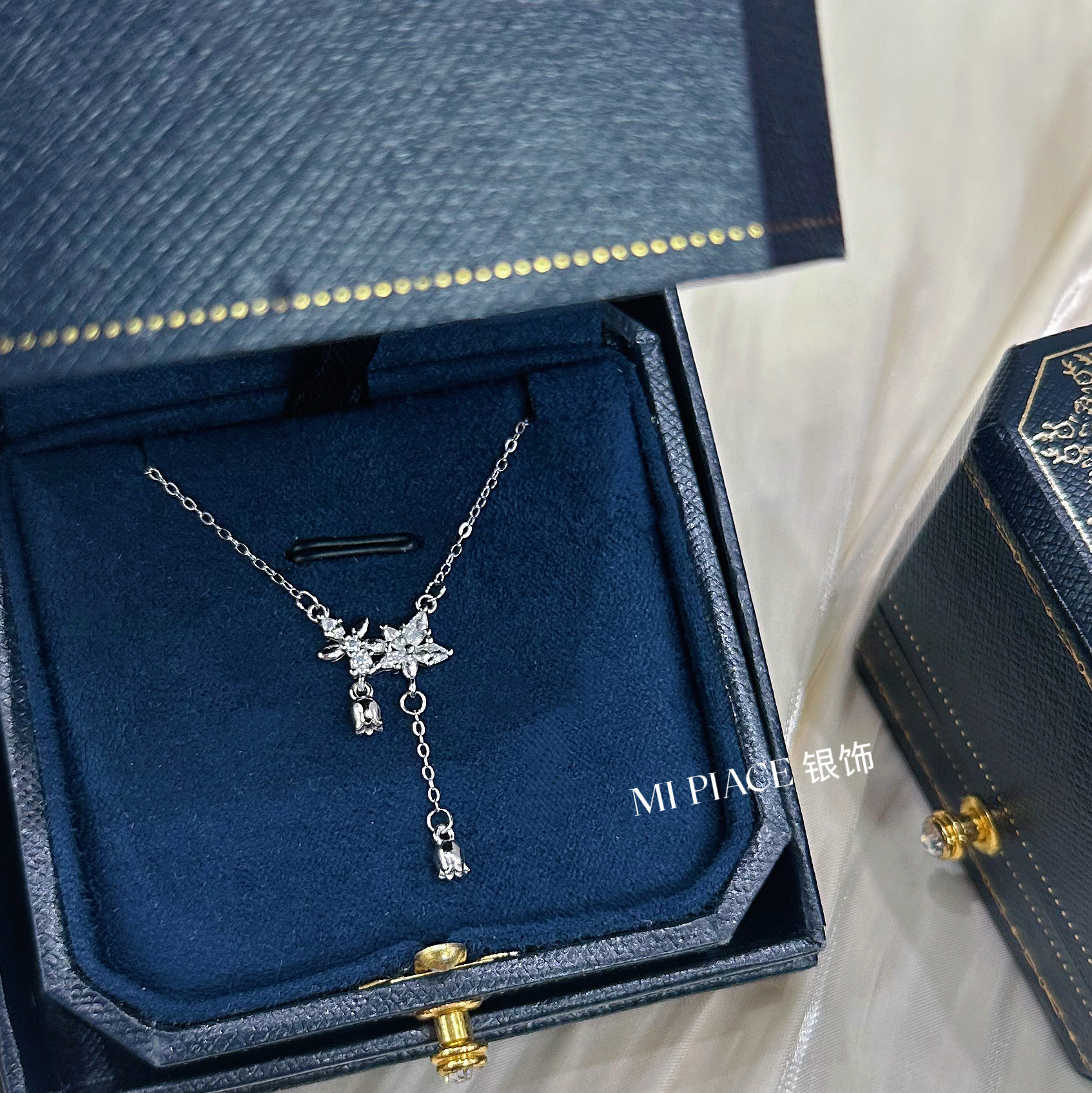 s999纯银铃兰花流苏项链女轻奢小众高级感锁骨链送闺蜜生日礼物