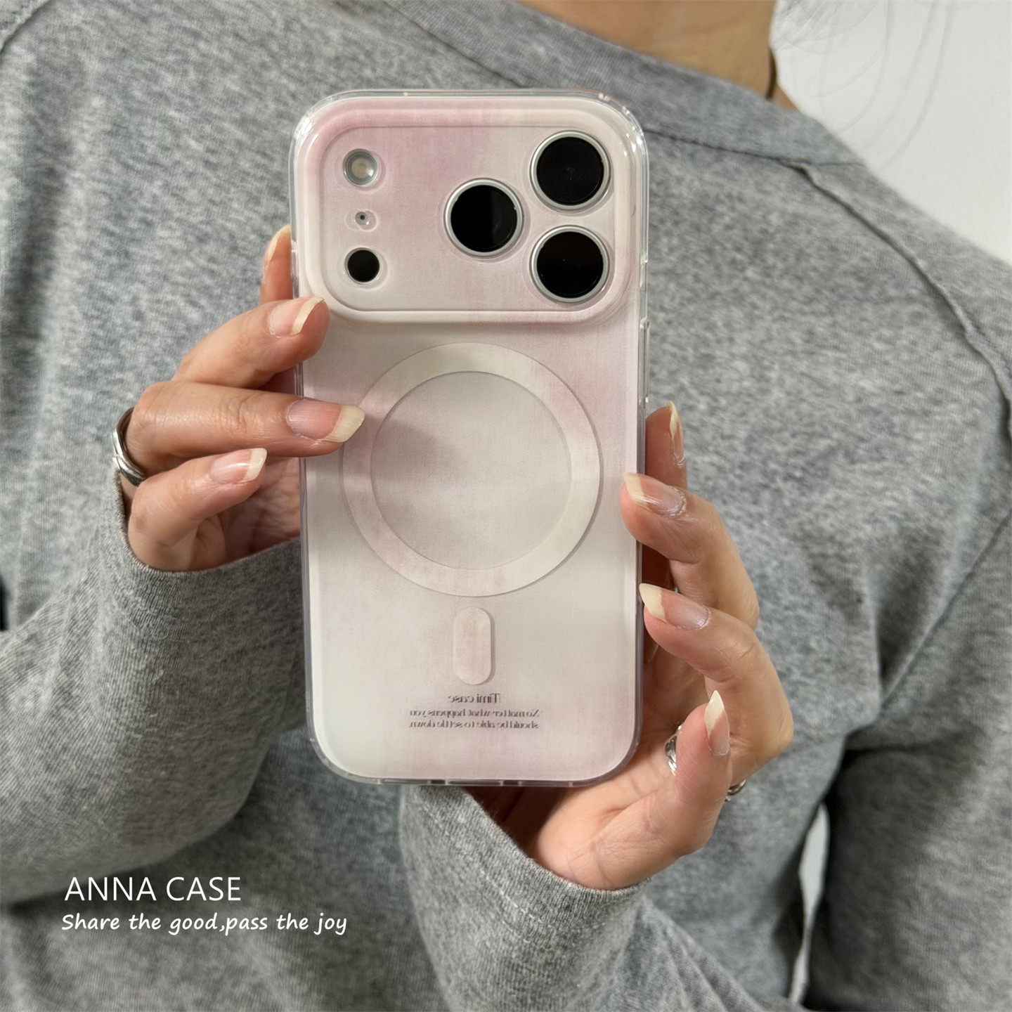 ANNACASE韩系ins温柔晕染粉雾白磁吸手机壳适用iphone17promax苹果17新款15pro亮面16Promax防摔保护套14女16