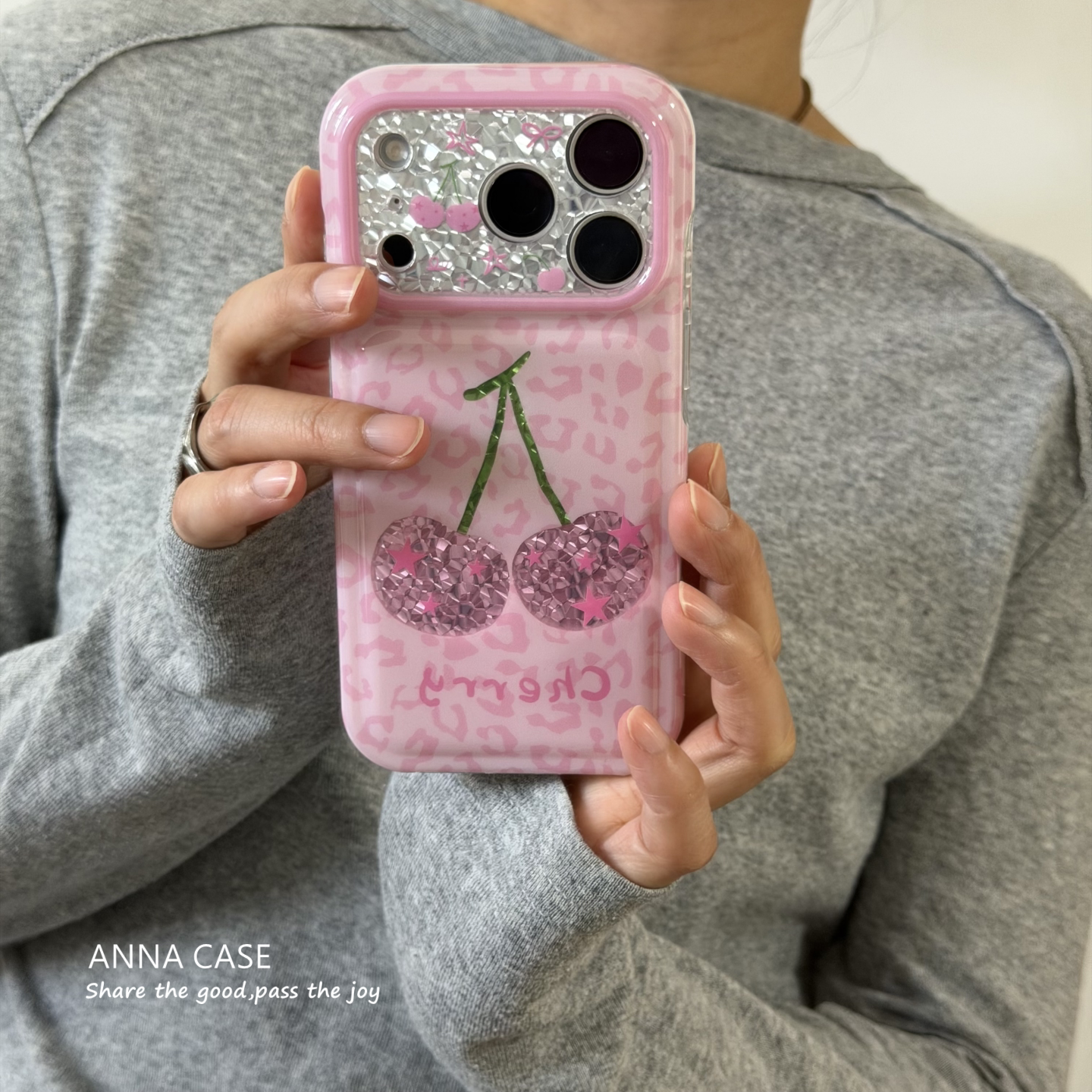 ANNACASE秋冬可爱粉色豹纹樱桃亮闪17适用苹果17promax手机壳iphone17pro新款15pro全包16promax防摔保护套16