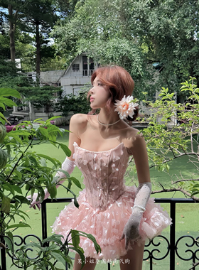 越南代购 Laneci正品 优雅气质一字领抹胸立体花瓣收腰短连衣裙