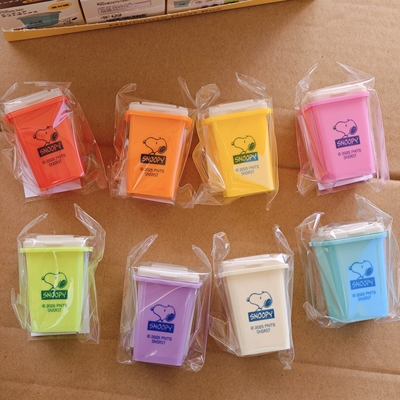 国内现货日本采购史努比迷你垃圾桶造型小收纳搭配贴纸套装盲盒