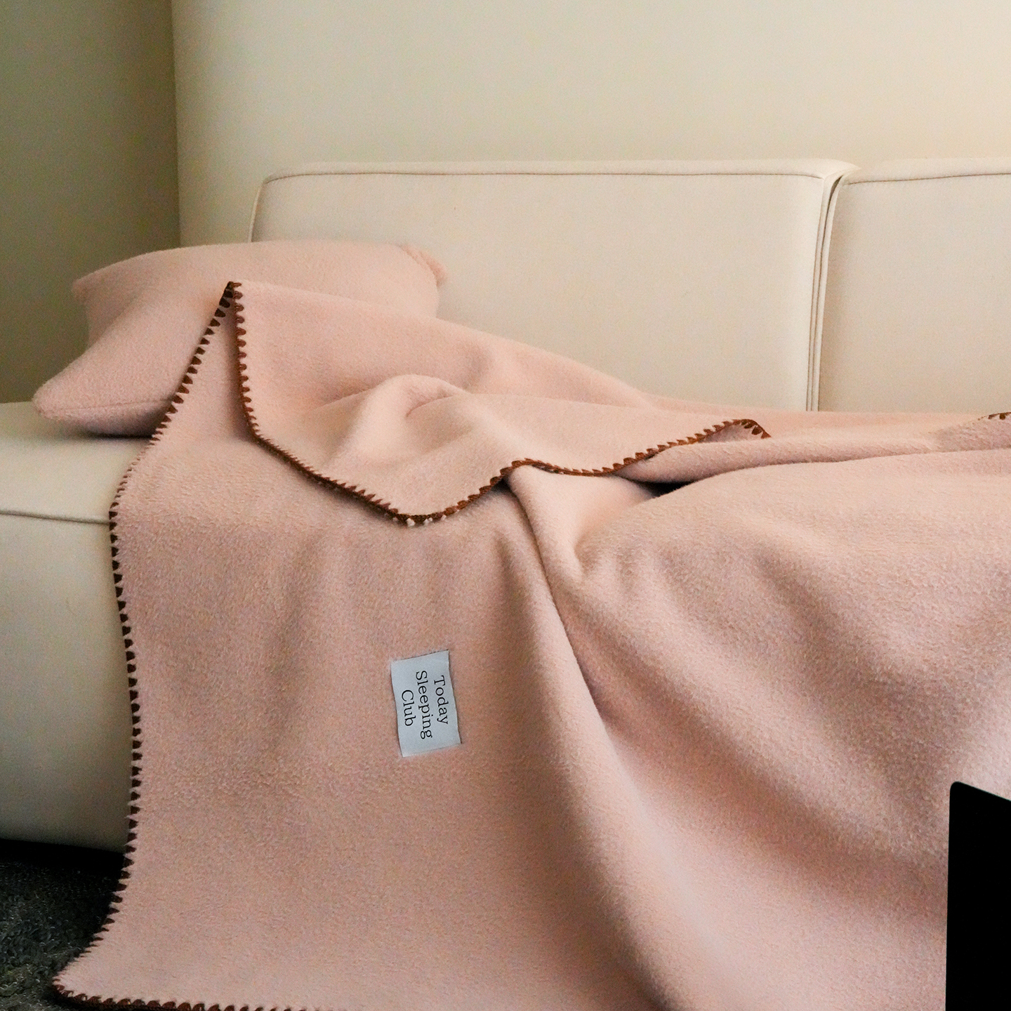 可机洗秋冬仿生羊绒休闲毯沙发盖毯披肩毯办公室午休保暖毯子毛毯