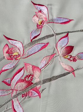 手推绣来图定制旗袍绣花加工汉服演出戏服唐装毕设衣服装刺绣兰花