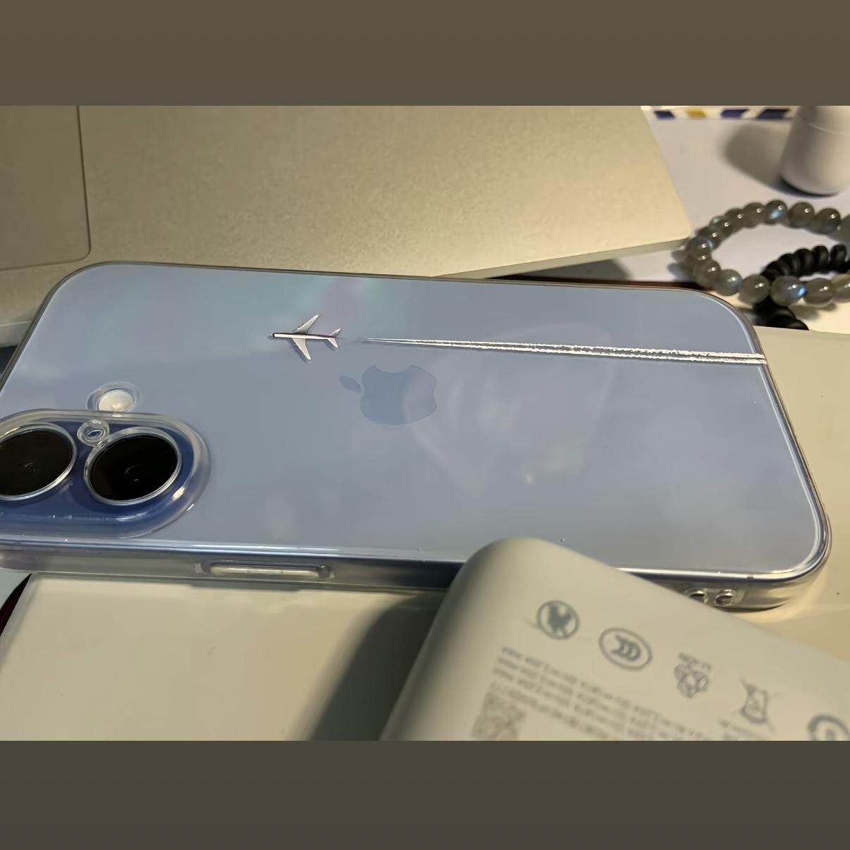 飞机尾迹云适用苹果17/16promax太空手机壳透明iPhone15/14/13pro小众创意vivo华为P70小米17oppo防摔保护套