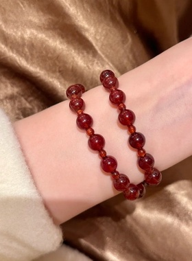 2025秋冬新款红玛瑙赵露思许妍同款手串女款轻奢小众高级日常百搭