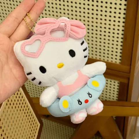 玩偶凯蒂hellokitty挂饰黑皮毛绒小挂件钥匙夏威夷包包公仔kt猫