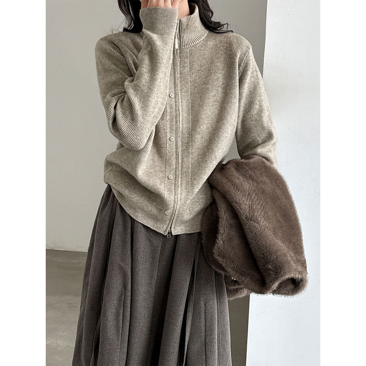 2026秋冬 韩系小立领修身针织开衫女秋冬高领拉链通勤毛衣外套