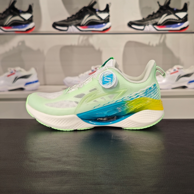 李宁行云儿童男女跑步鞋支撑稳定