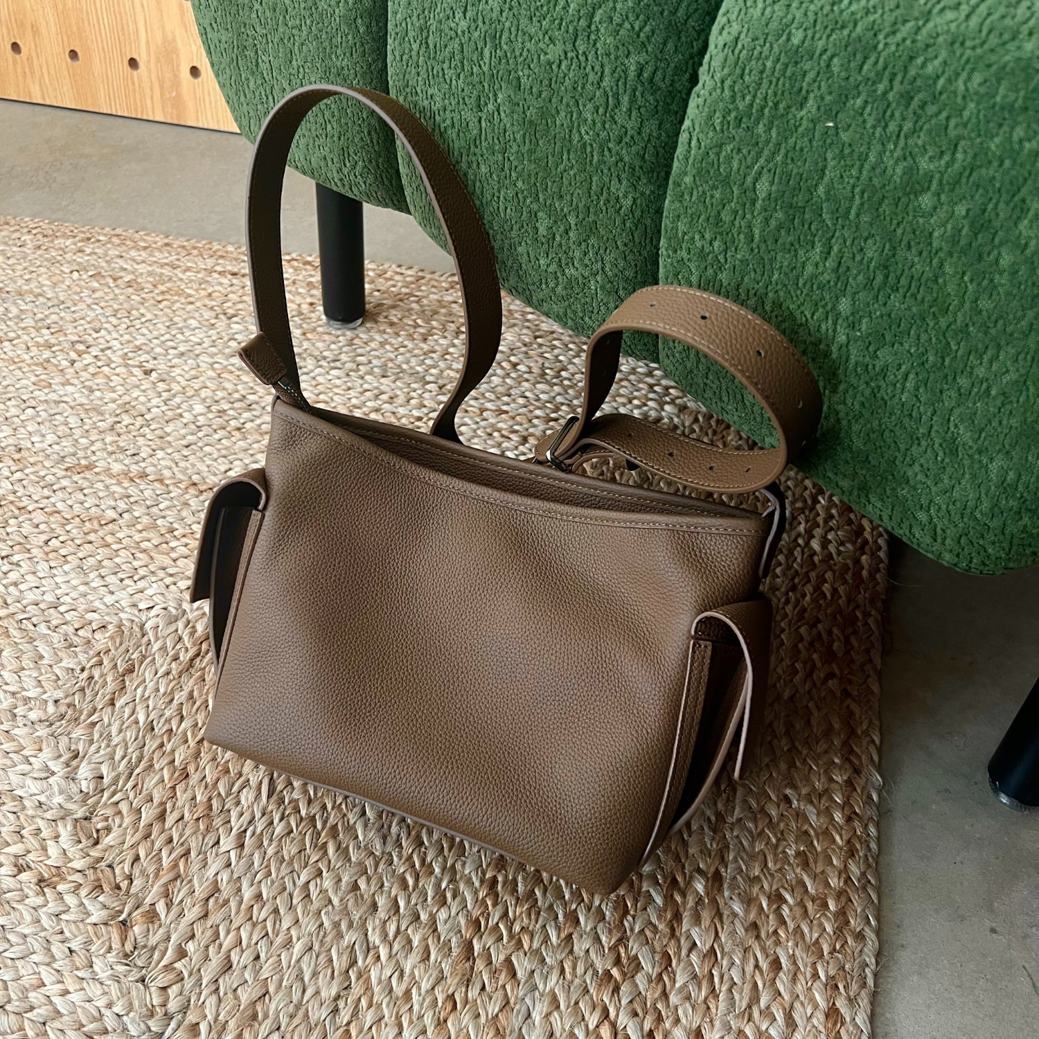 【EZRO】一作 Togo头层牛皮高级多口袋腋下托特包单肩斜挎真皮女