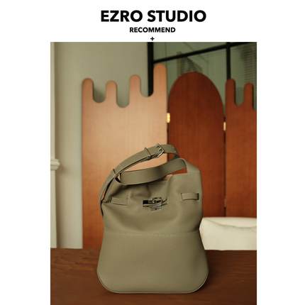 【EZRO】小众设计感真皮头层牛皮水桶包皮带个性时髦水桶包简约女