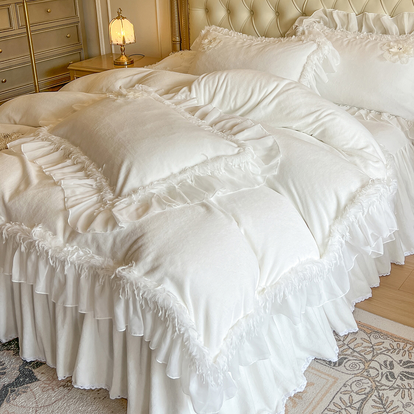 法式白色蕾丝床裙款牛奶绒四件套