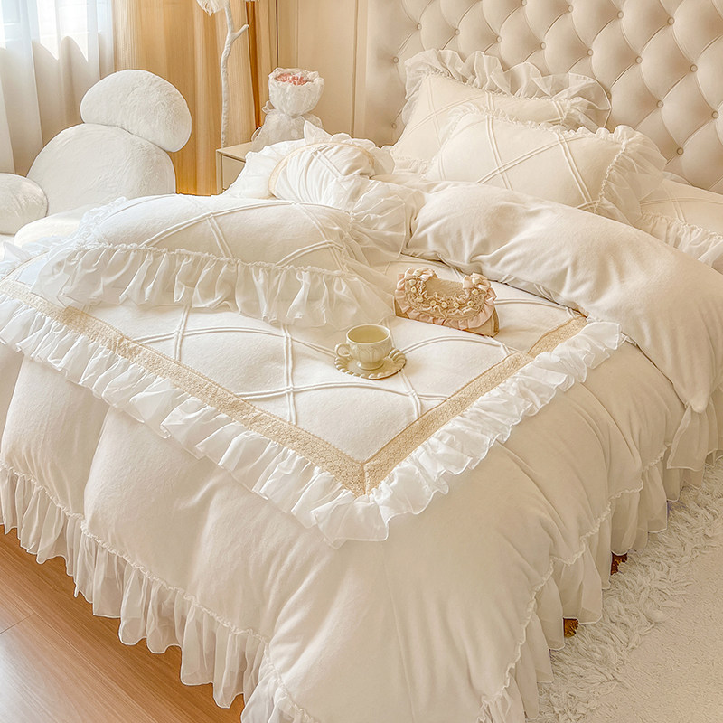 法式白色高级牛奶绒四件套公主风蕾丝被套双面绒加厚珊瑚绒床裙款