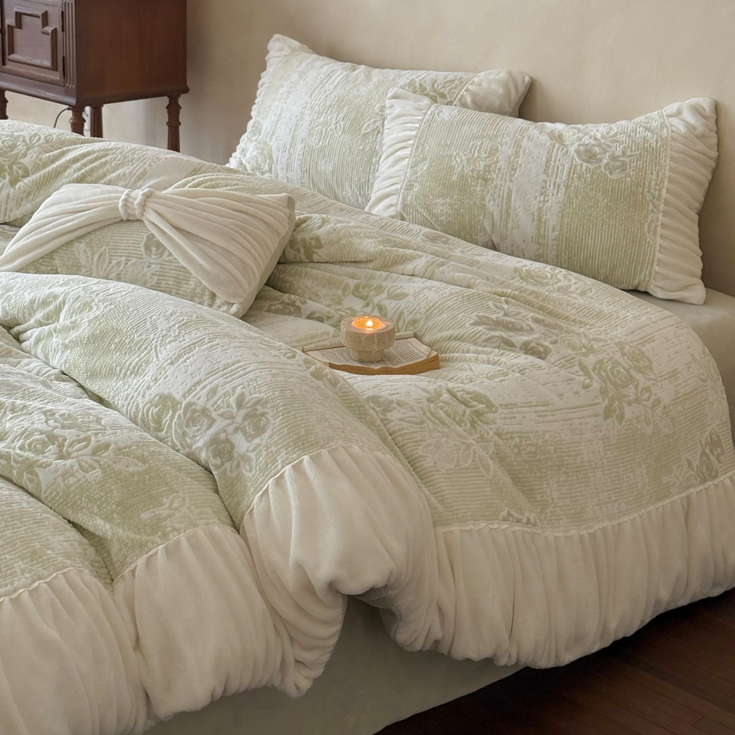 法式少女雕花牛奶绒四件套公主风