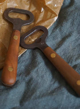 触造胡桃木花梨木柄开瓶器手工锻造铁打出啤酒起子复古原创设计