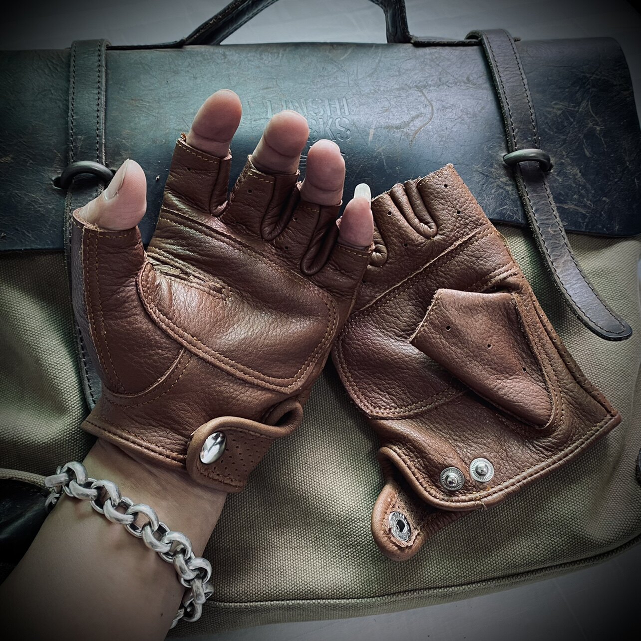 HALF FINGER COWHIDE RETRO GLOVES SUMMER BREATHABLE NON-SLIP BREATHABLE TACTICAL GLOVES LEATHER MOTORCYCLE GLOVES RIDING GLOVES