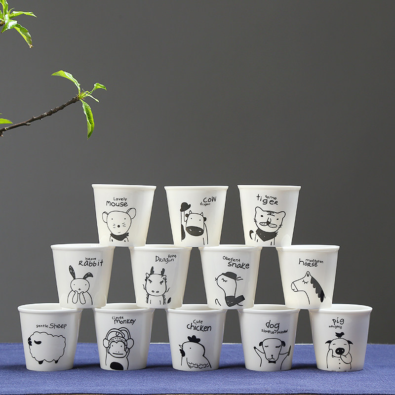 十二生肖陶瓷茶杯100毫升小茶杯可爱青花瓷杯子卡通陶瓷杯2两酒杯