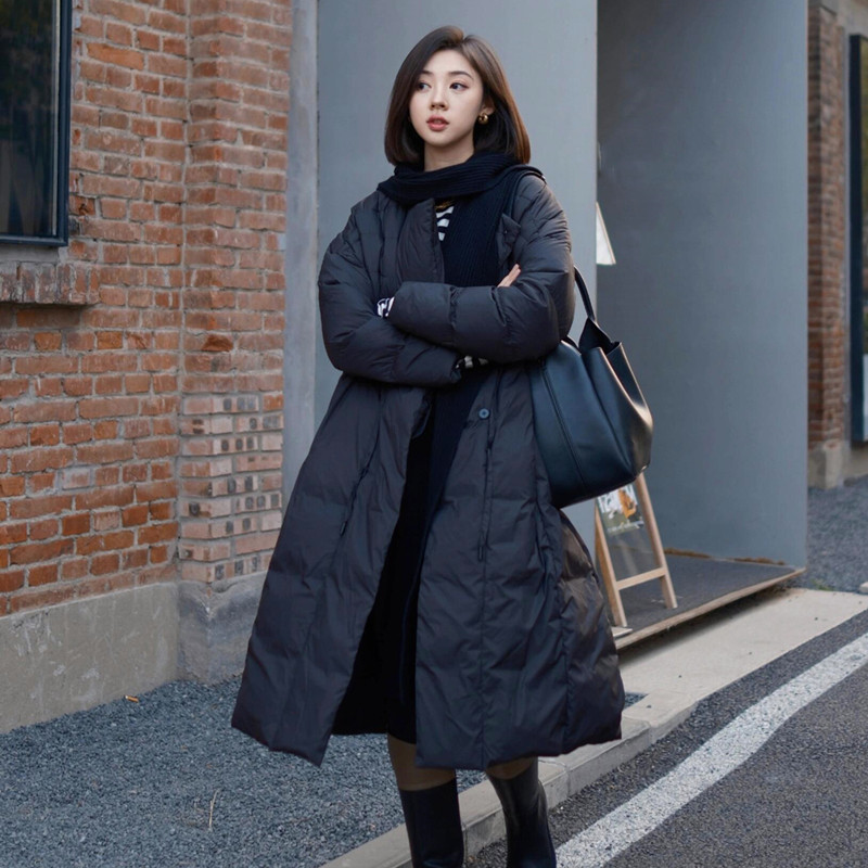 日系长款连衣裙式羽绒服90白鸭绒