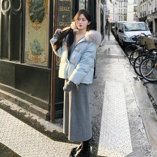 瑾姑娘【慵懒甜美】真狐狸毛 90白鸭绒 宽松抽绳连帽短款羽绒服女