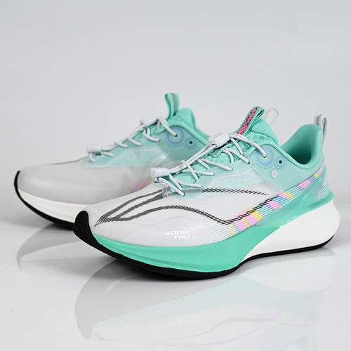 李宁男大童赤兔8pro跑步鞋