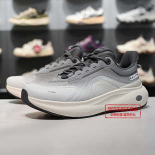 李宁SOFT PLUS 2男子2026春季反光防泼水舒适潮流休闲鞋AGLW013