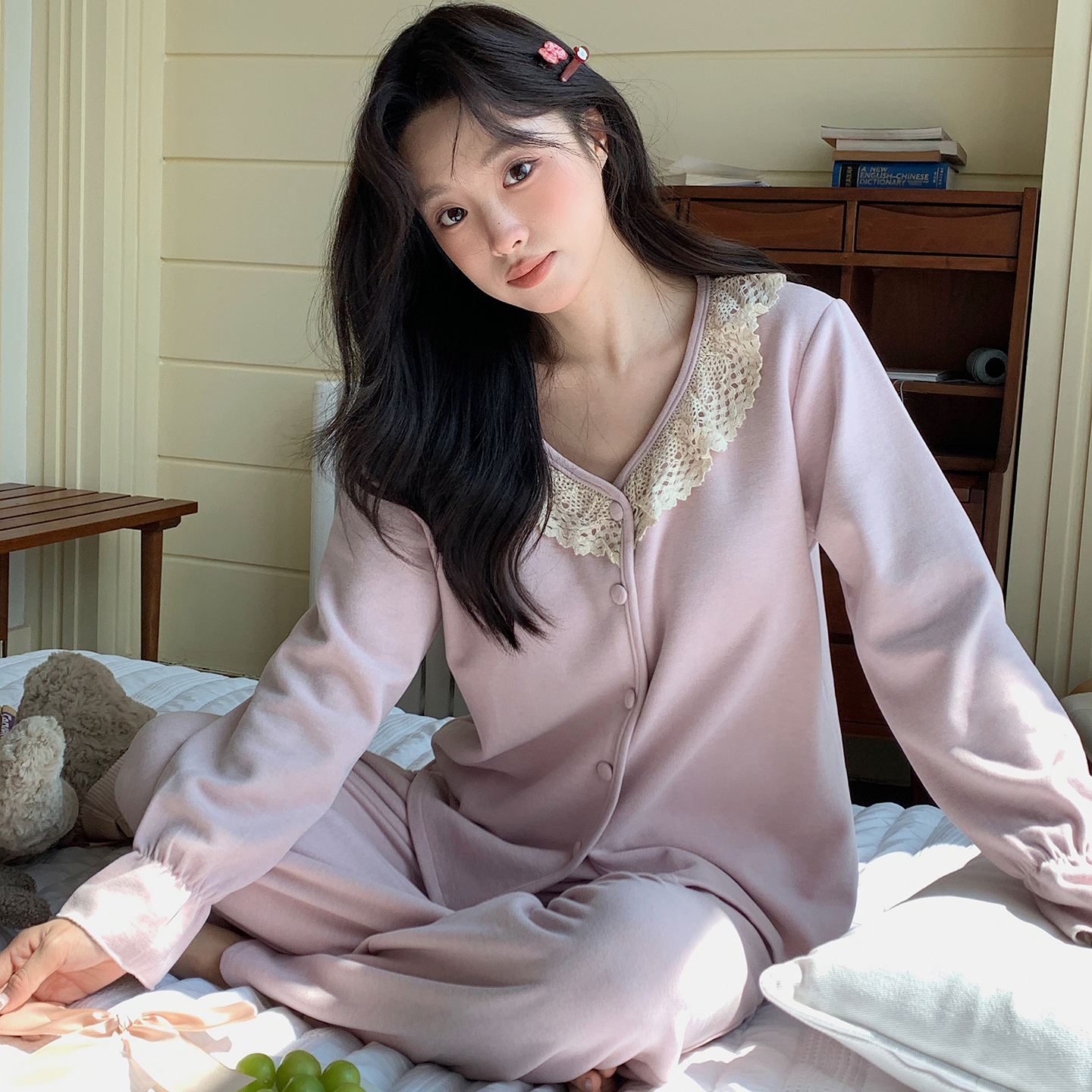 睡衣女款2025新款秋冬季带胸垫防凸点德绒保暖可外穿家居服套装