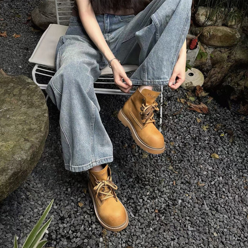 真皮厚底增高马丁短靴女