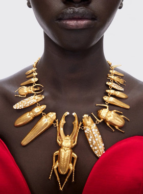 新款欧美重工夸张锤纹闪钻昆虫系列项链时尚个性走秀高级感锁骨链