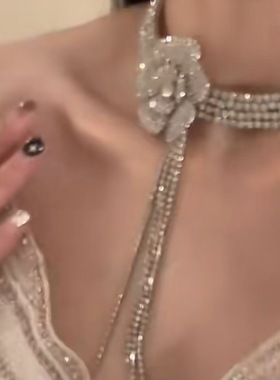 法式立体花朵满钻项圈